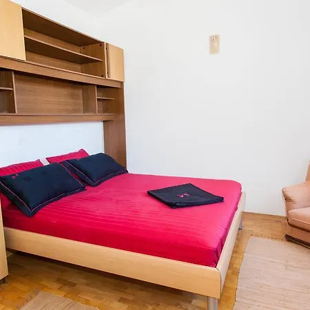Blaga Rooms&apartments 苏佩塔尔