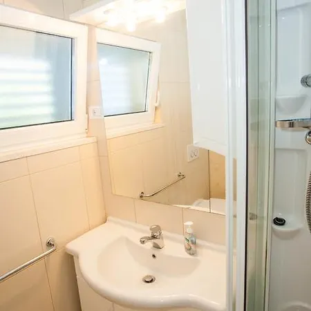 Blaga Rooms&apartments 3*